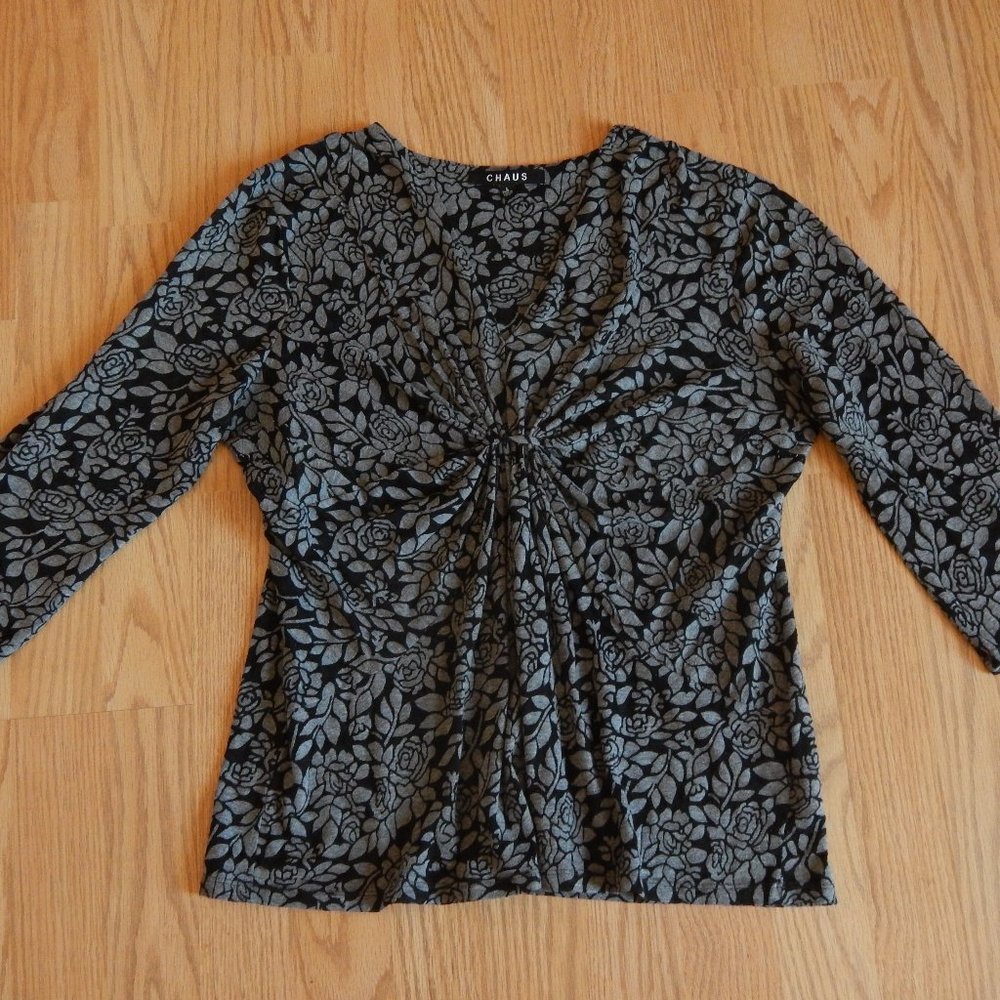 Womens L floral top